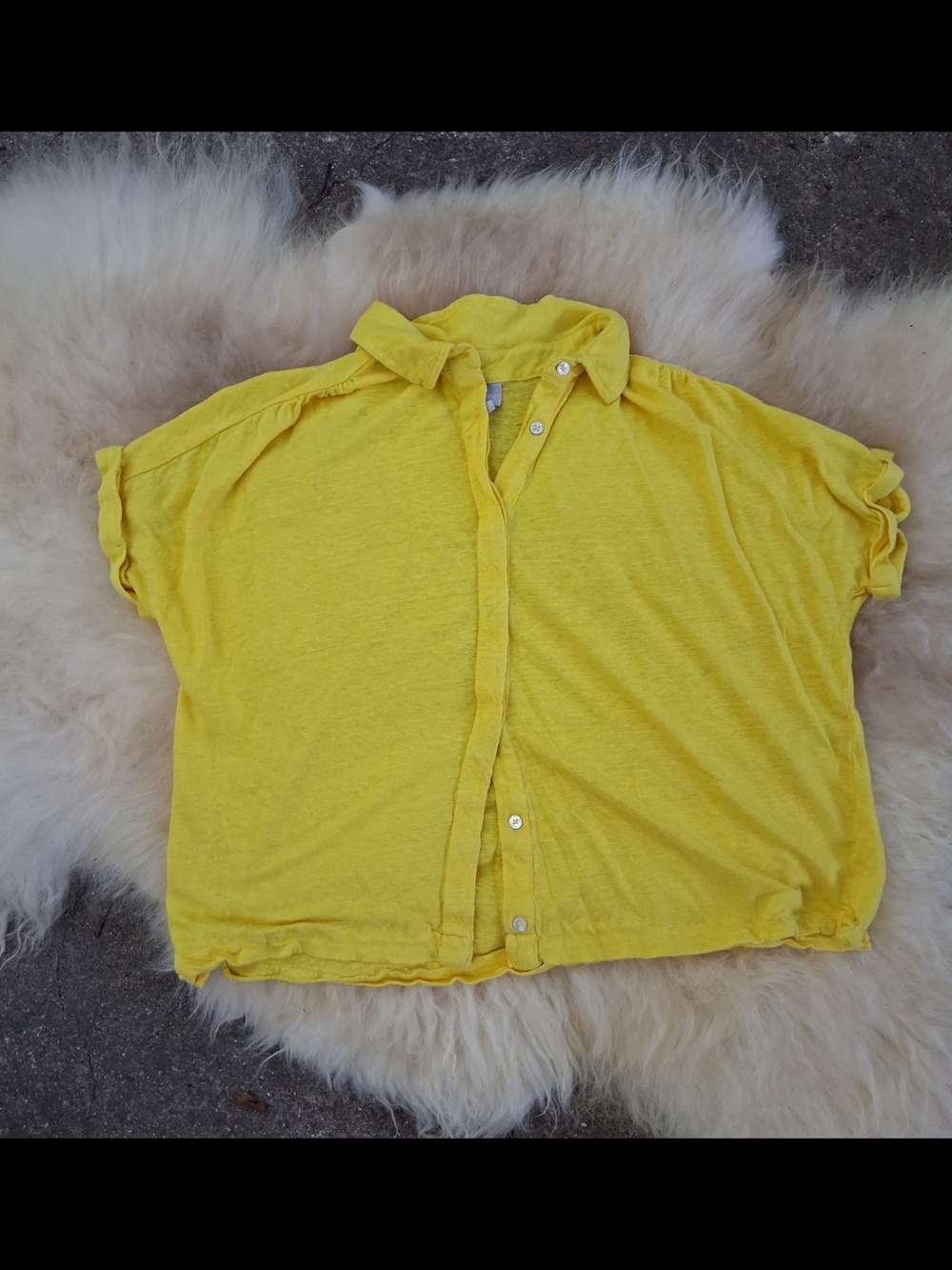 Chico's Yellow Short Sleeve Linen Button-Down Top Sz 1